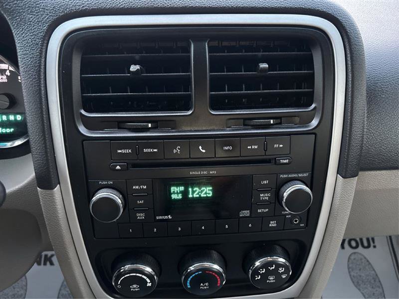 Used 2011 Dodge Caliber Mainstreet image 14