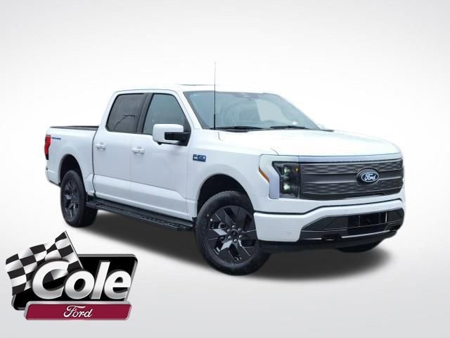 New 2025 Ford F150 Lightning Lariat
