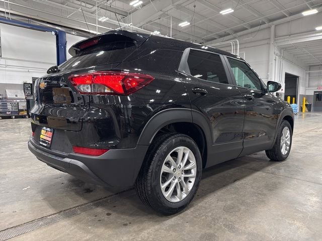 Used 2024 Chevrolet TrailBlazer LS w/ LS Convenience Package image 7