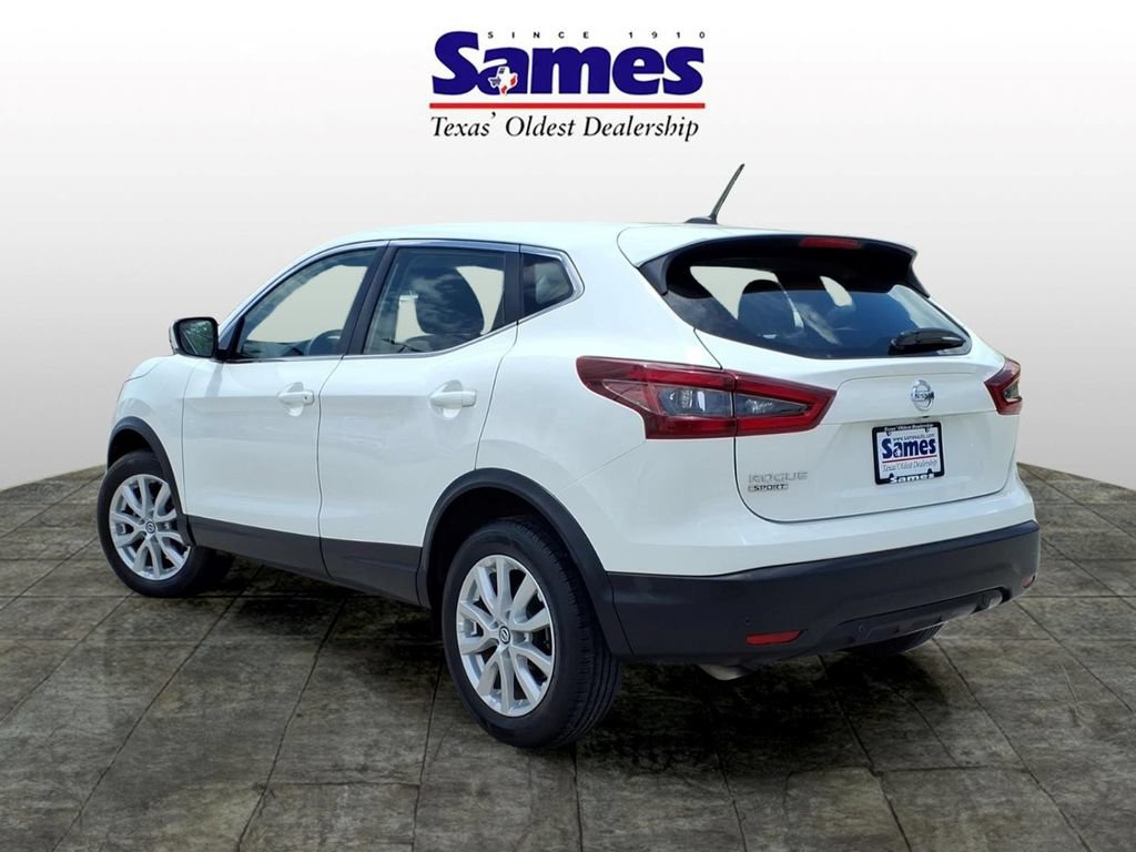 Used 2021 Nissan Rogue Sport S FWD image 5