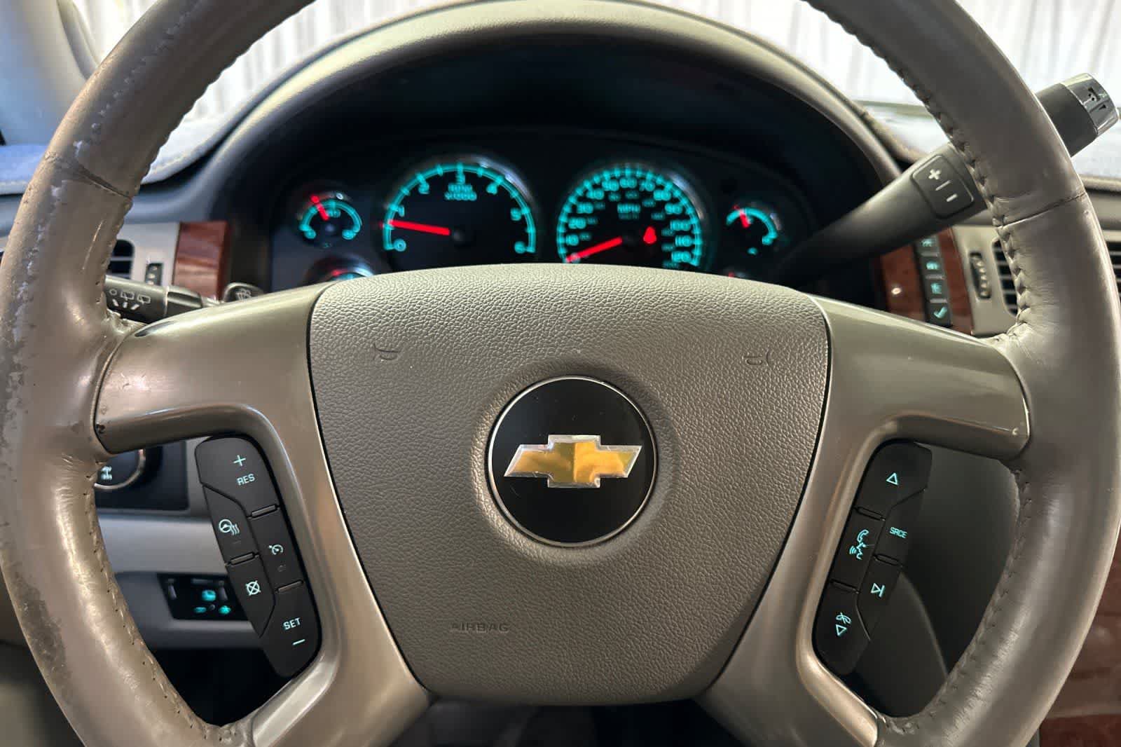 Used 2012 Chevrolet Tahoe LTZ AWD/4WD image 23