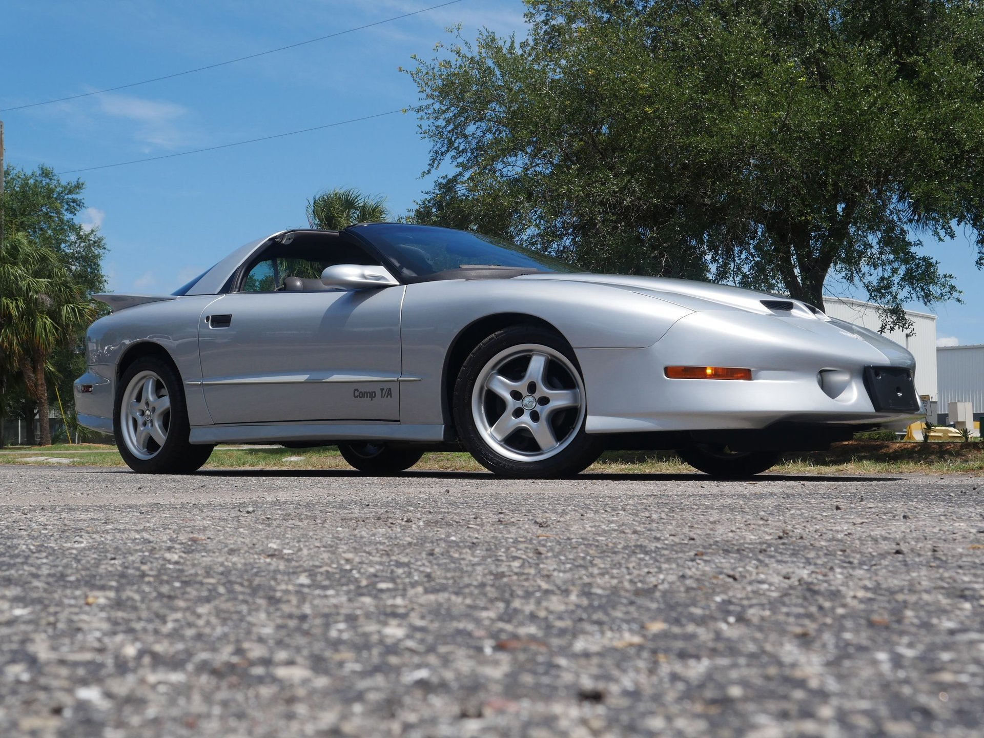 Used 1997 Pontiac Firebird Trans Am RWD image 8