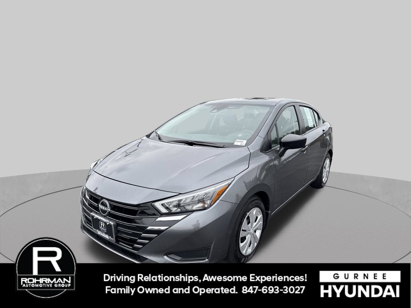 Used 2025 Nissan Versa S w/ Trunk Package FWD image 4