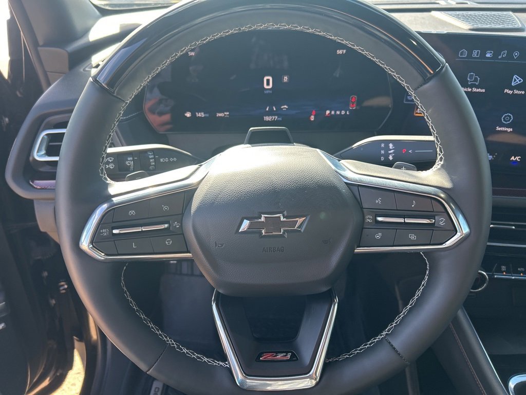 Used 2025 Chevrolet Traverse Z71 w/ Enhanced Driving Package image 28