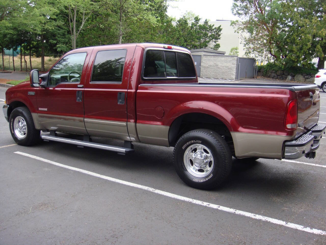 Used 2004 Ford F250 Lariat image 9