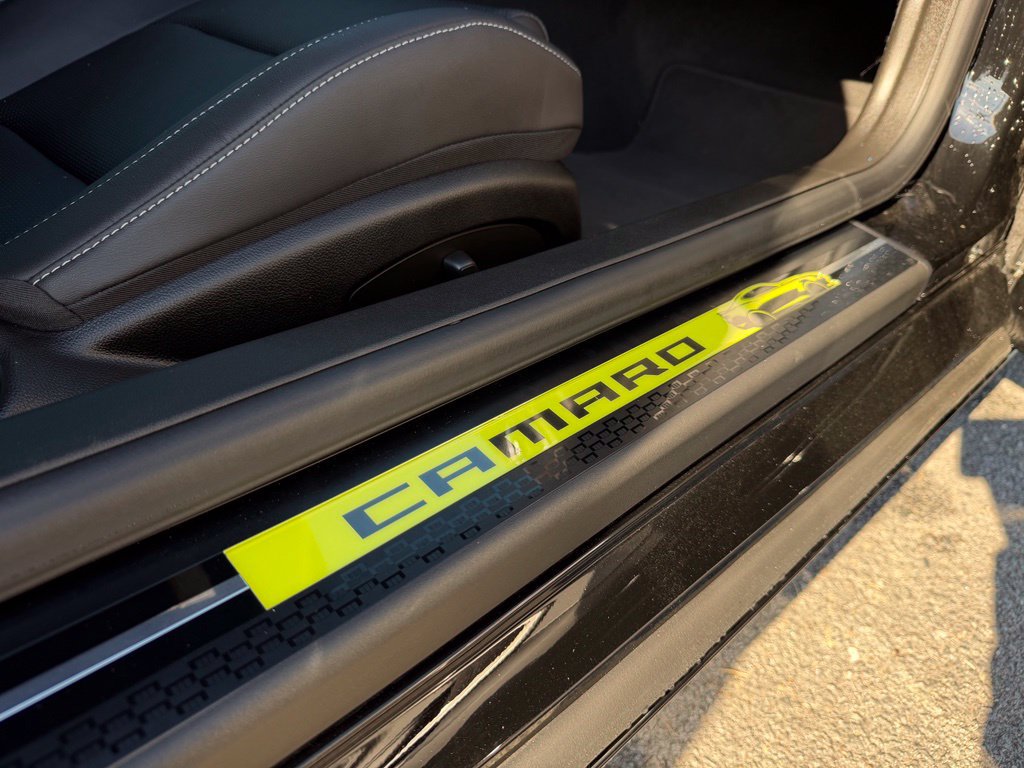 Used 2023 Chevrolet Camaro SS RWD image 34