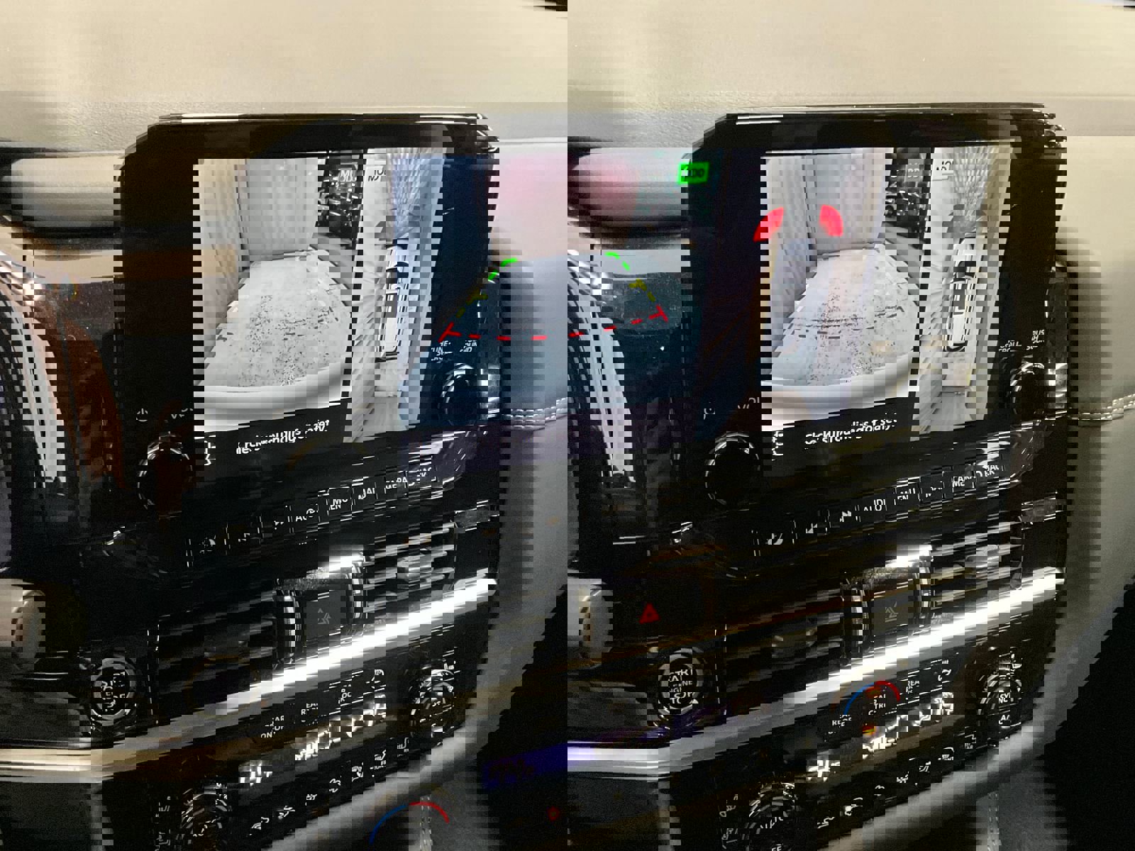 Used 2024 Nissan Pathfinder Platinum w/ Cargo Package image 21