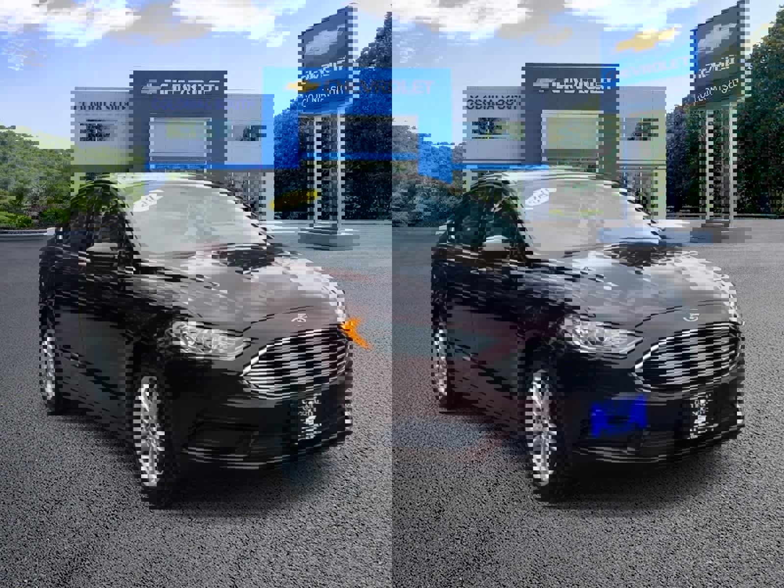 Used 2018 Ford Fusion SE w/ Fusion SE Technology Package image 8