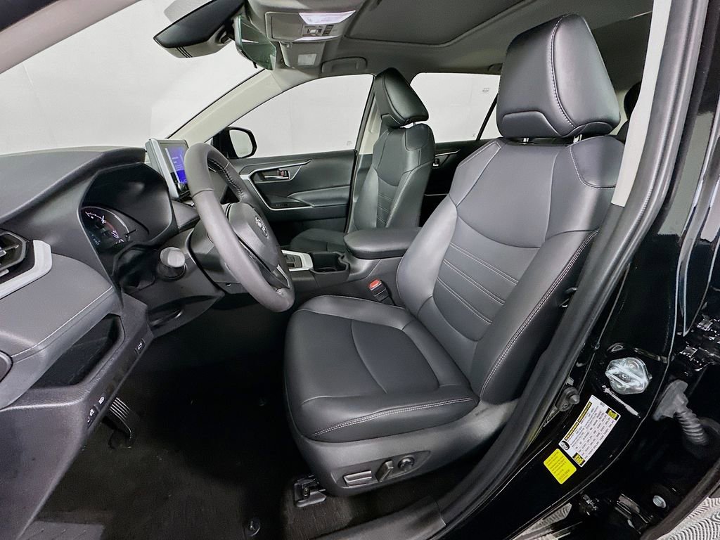 Certified 2025 Toyota RAV4 XLE Premium FWD image 20