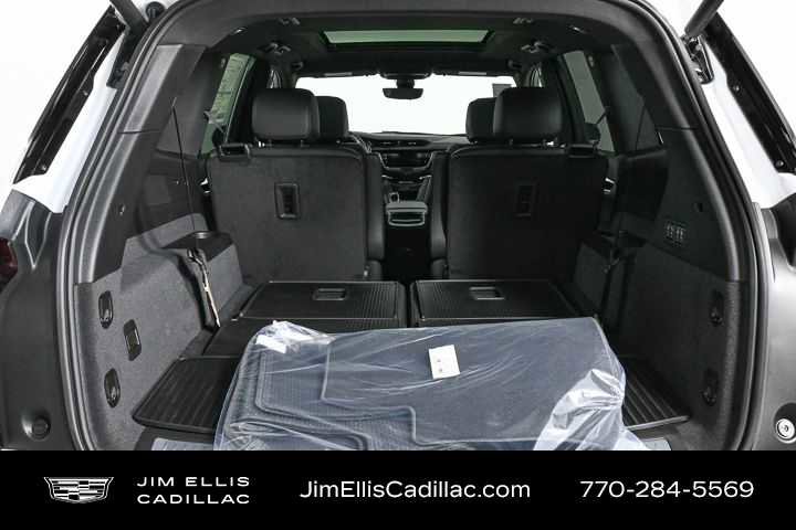 New 2025 Cadillac XT6 Premium Luxury w/ Technology Package image 24
