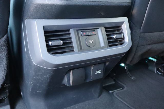 Used 2024 Ford F250 Lariat AWD/4WD image 8