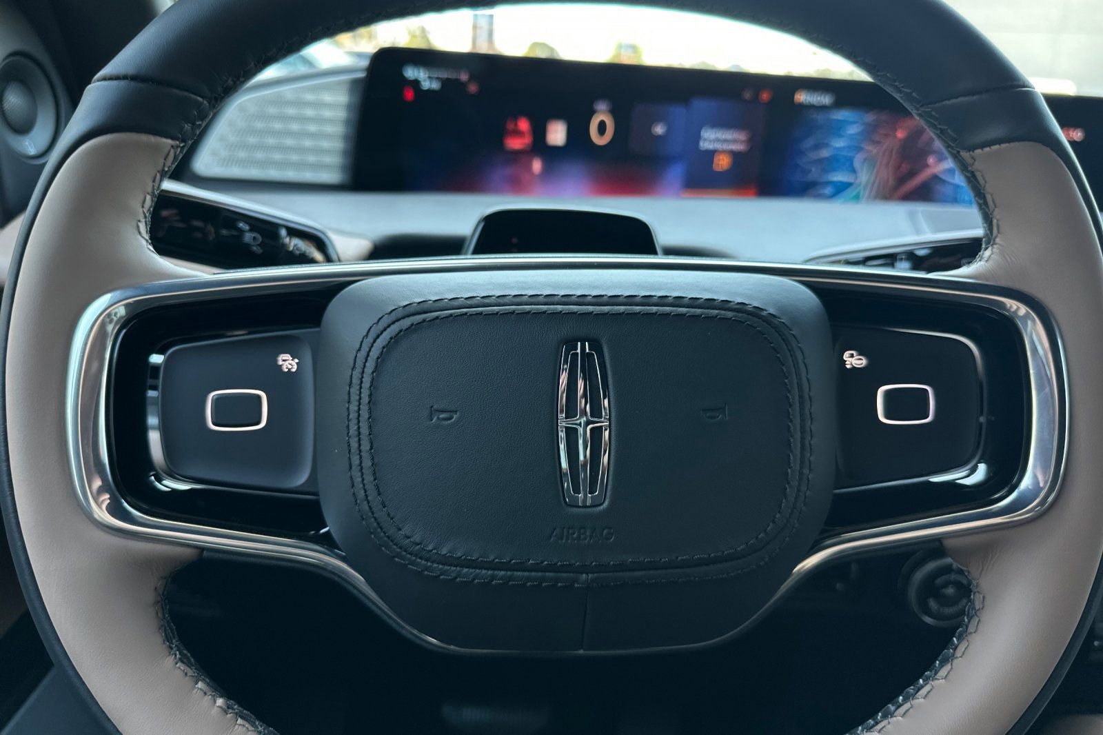 New 2026 Lincoln Navigator Black Label AWD/4WD image 25