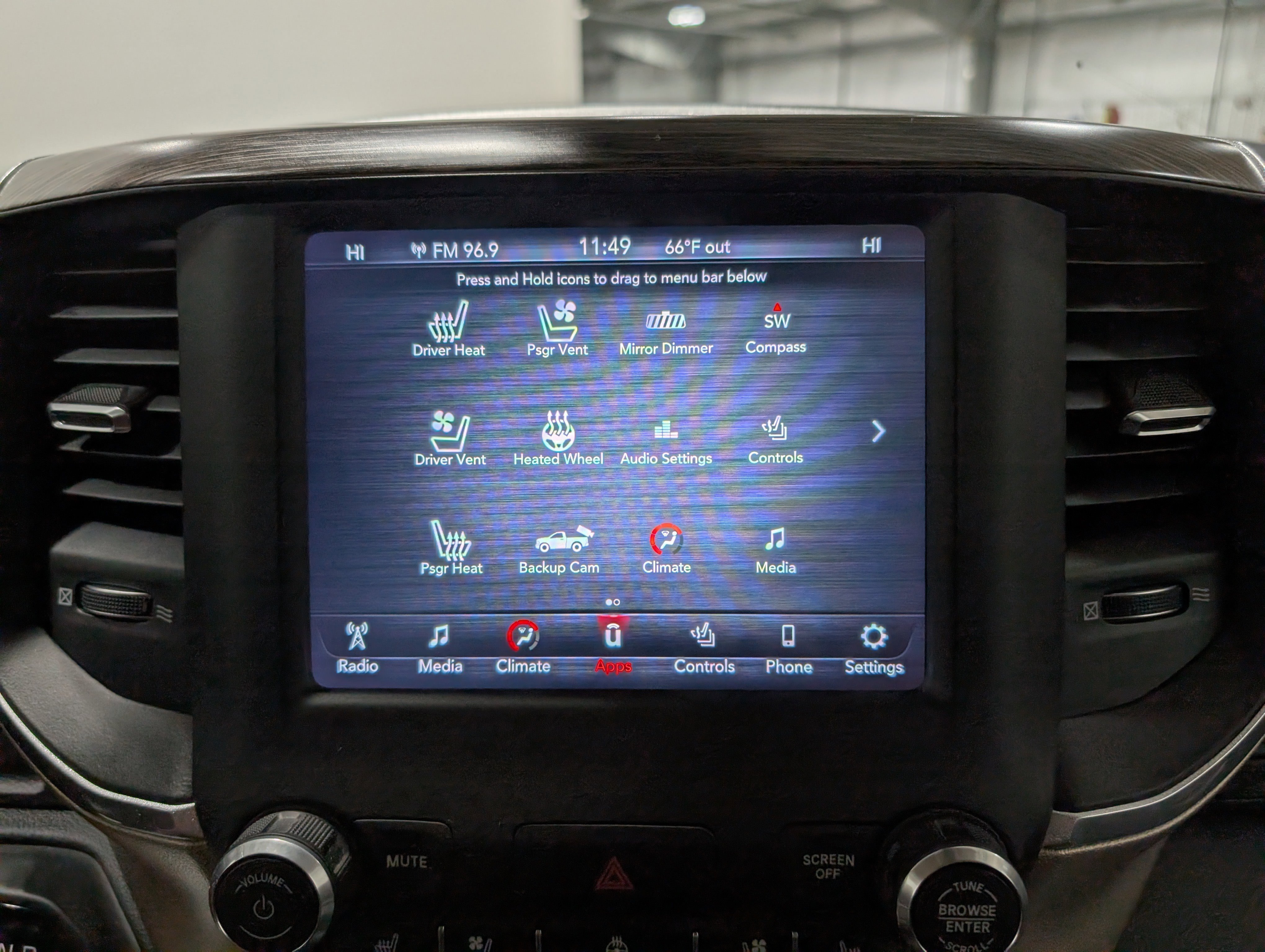 Used 2019 RAM 1500 Laramie image 27