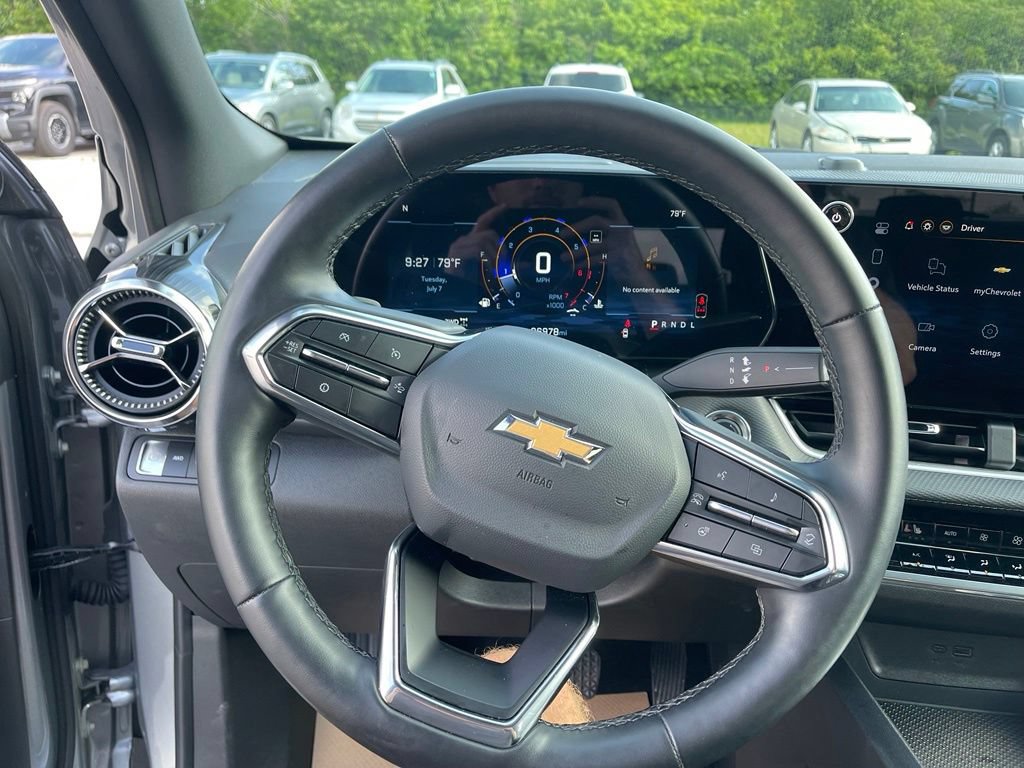 Used 2026 Chevrolet Equinox LT w/ Convenience Package II AWD/4WD image 9