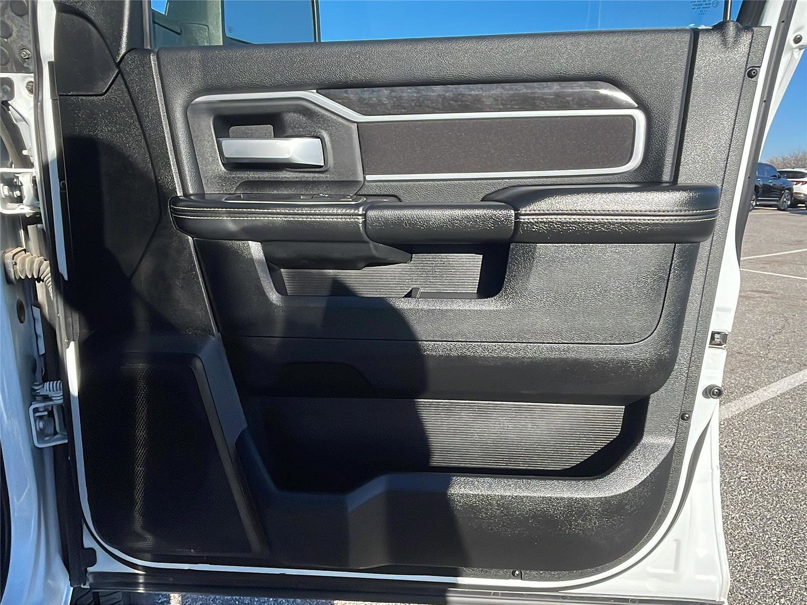 Used 2024 RAM 2500 Big Horn image 13