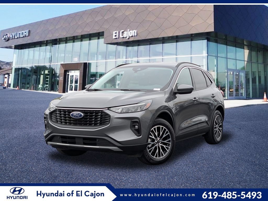 Used 2024 Ford Escape SE FWD image 1