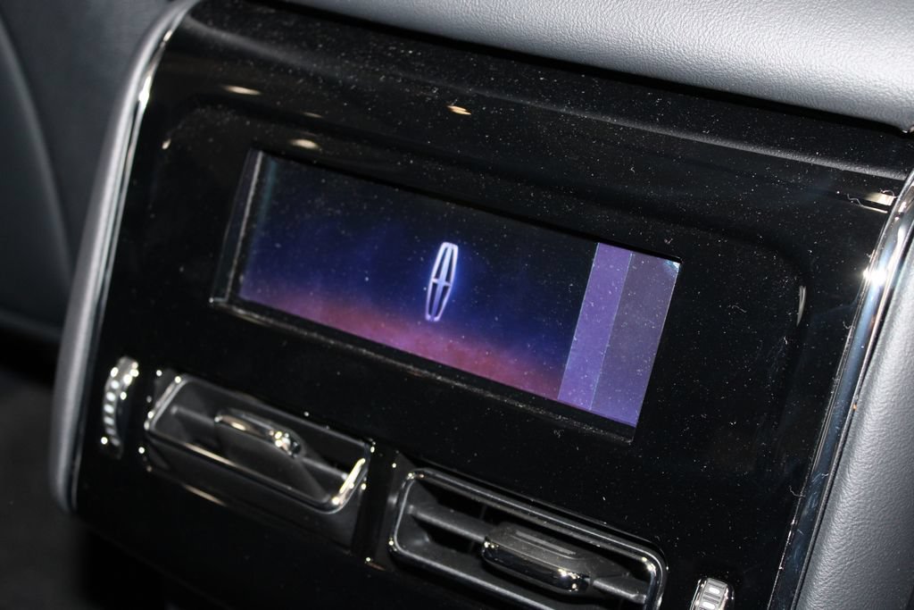 New 2026 Lincoln Aviator Reserve AWD/4WD image 32