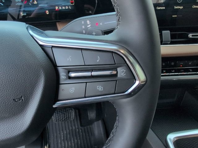 New 2026 Chevrolet Equinox ACTIV w/ Safety and Technology Package FWD image 19