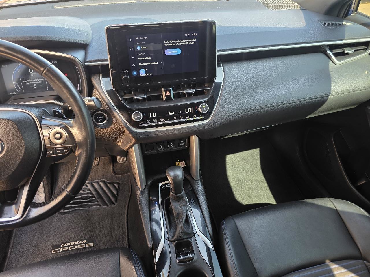 Used 2023 Toyota Corolla Cross AWD Hybrid w/ Convenience Package image 16