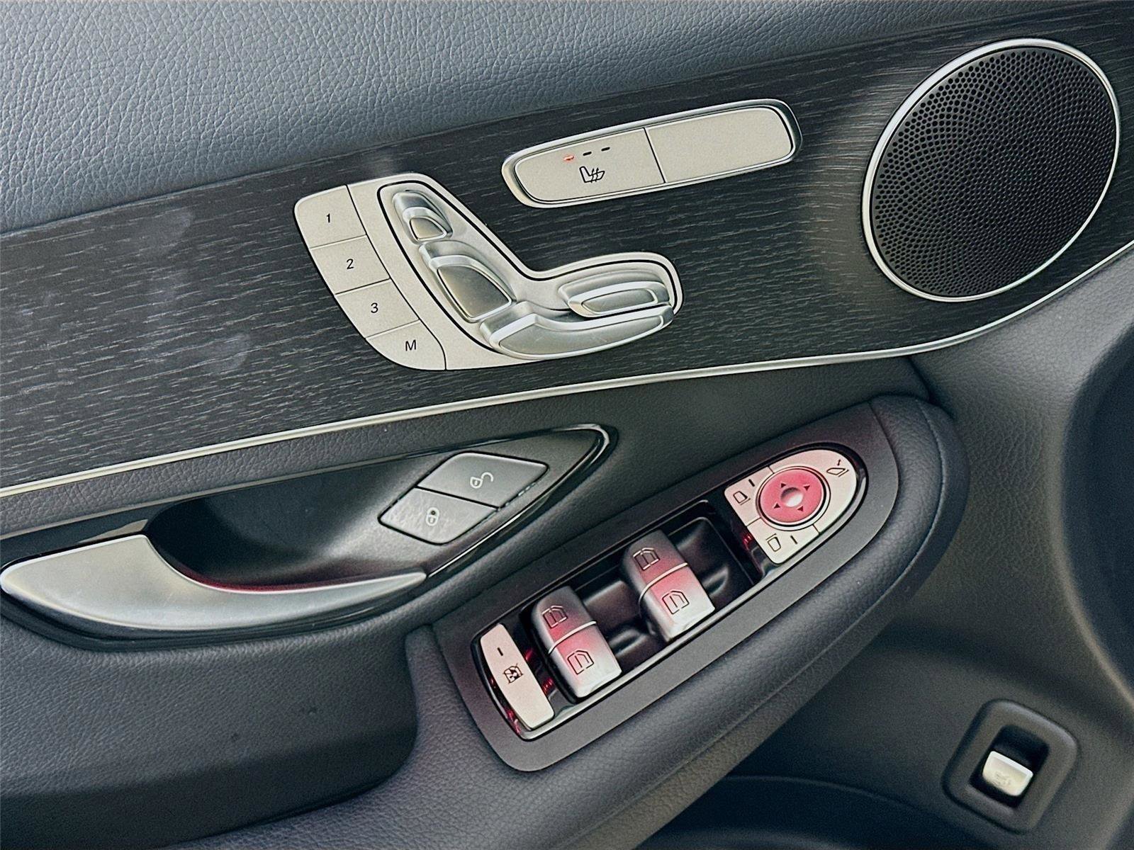 Certified 2022 Mercedes-Benz GLC 300 4MATIC image 22