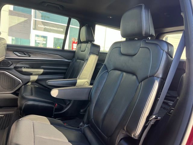 Used 2023 Jeep Grand Cherokee L Overland image 18