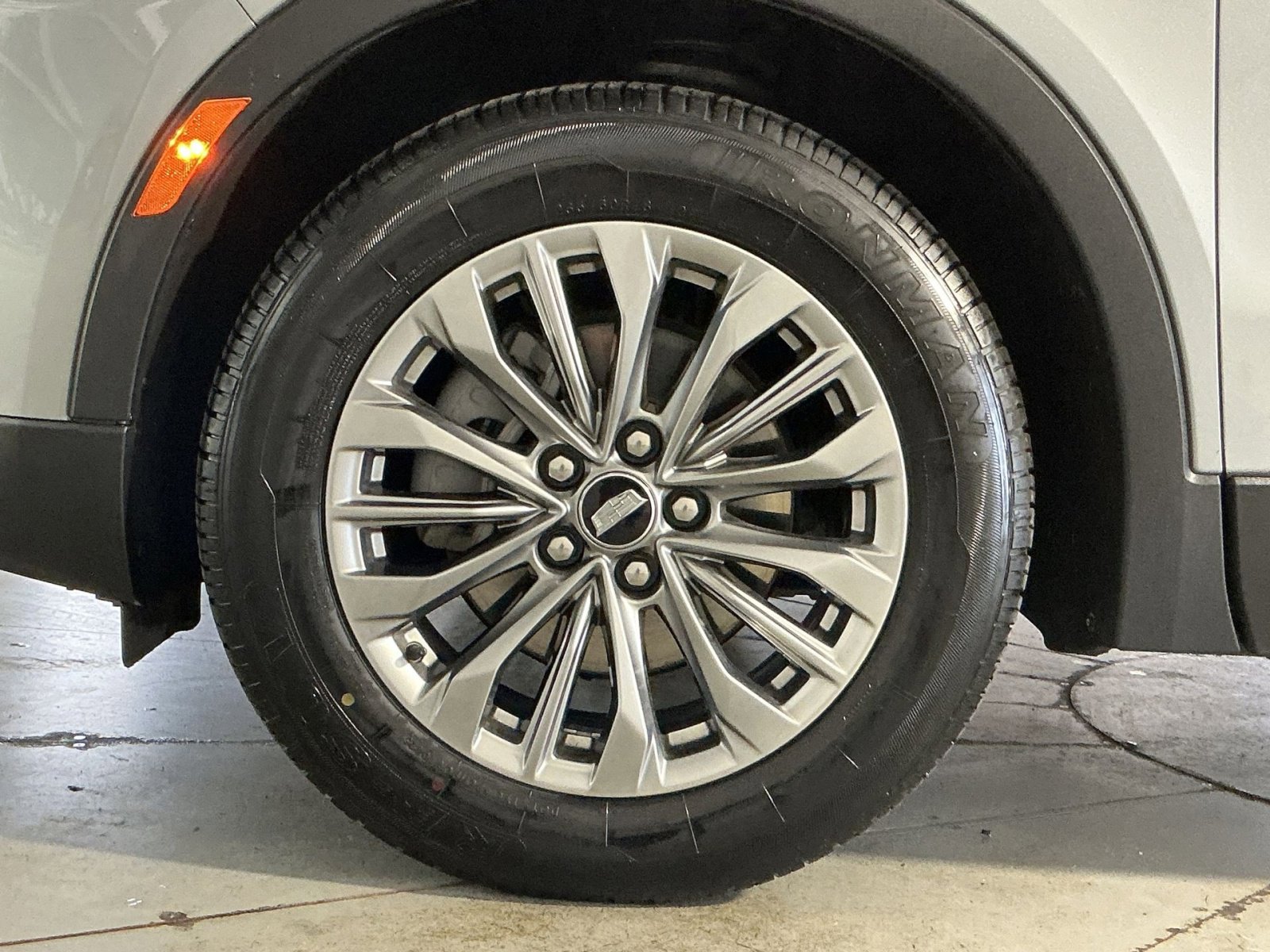 Used 2024 Cadillac XT4 Premium Luxury AWD/4WD image 13