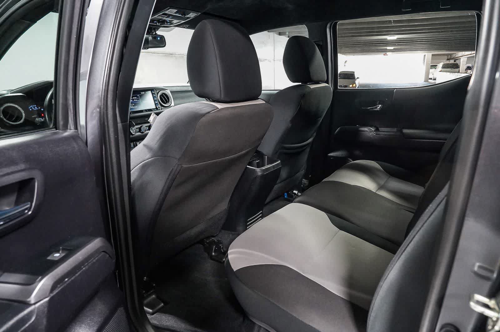 Certified 2020 Toyota Tacoma TRD Off-Road w/ Technology Package AWD/4WD image 19