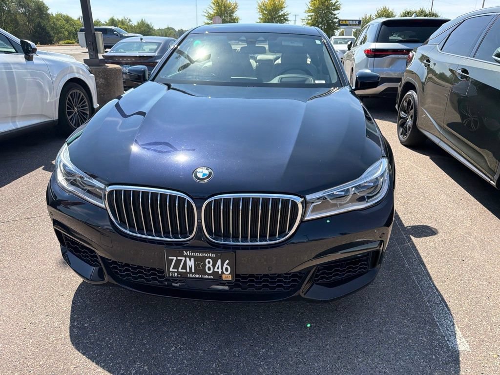 Used 2016 BMW 750i xDrive AWD/4WD image 11