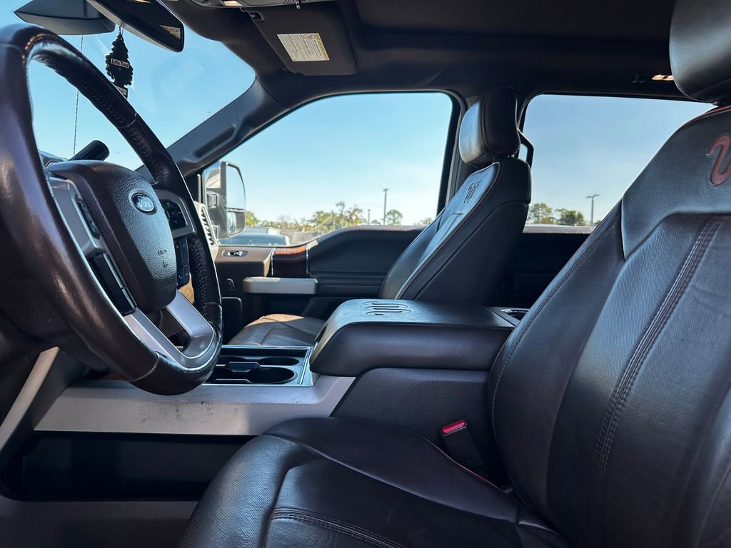 Used 2017 Ford F250 King Ranch w/ King Ranch Ultimate Package image 28