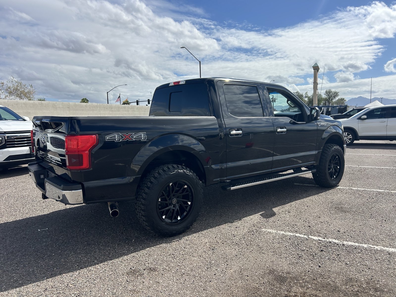 Used 2018 Ford F150 XLT w/ Equipment Group 302A Luxury AWD/4WD image 5