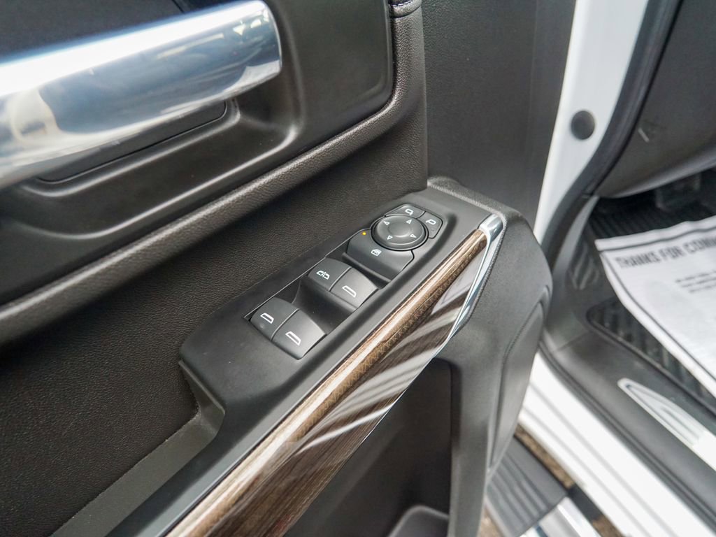 Used 2022 Chevrolet Silverado 3500 LT w/ Convenience Package image 20
