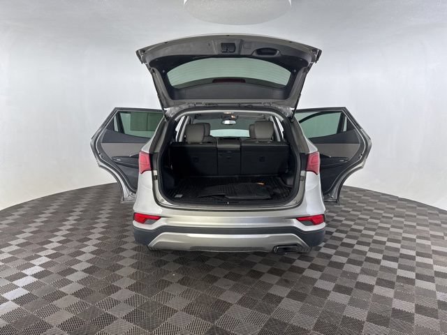 Used 2017 Hyundai Santa Fe Sport AWD/4WD image 17