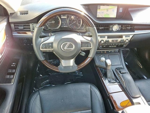 Used 2017 Lexus ES 350 image 11