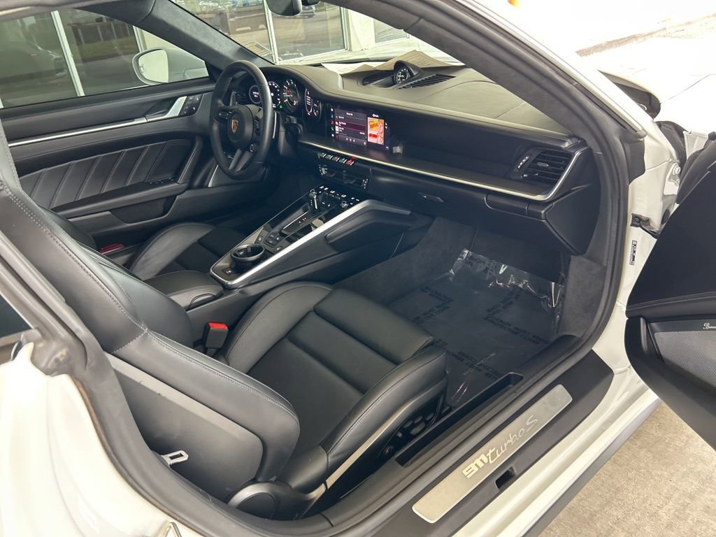 Used 2024 Porsche 911 Turbo S AWD/4WD image 31
