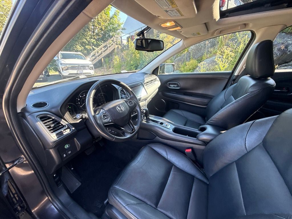 Used 2018 Honda HR-V EX-L image 16