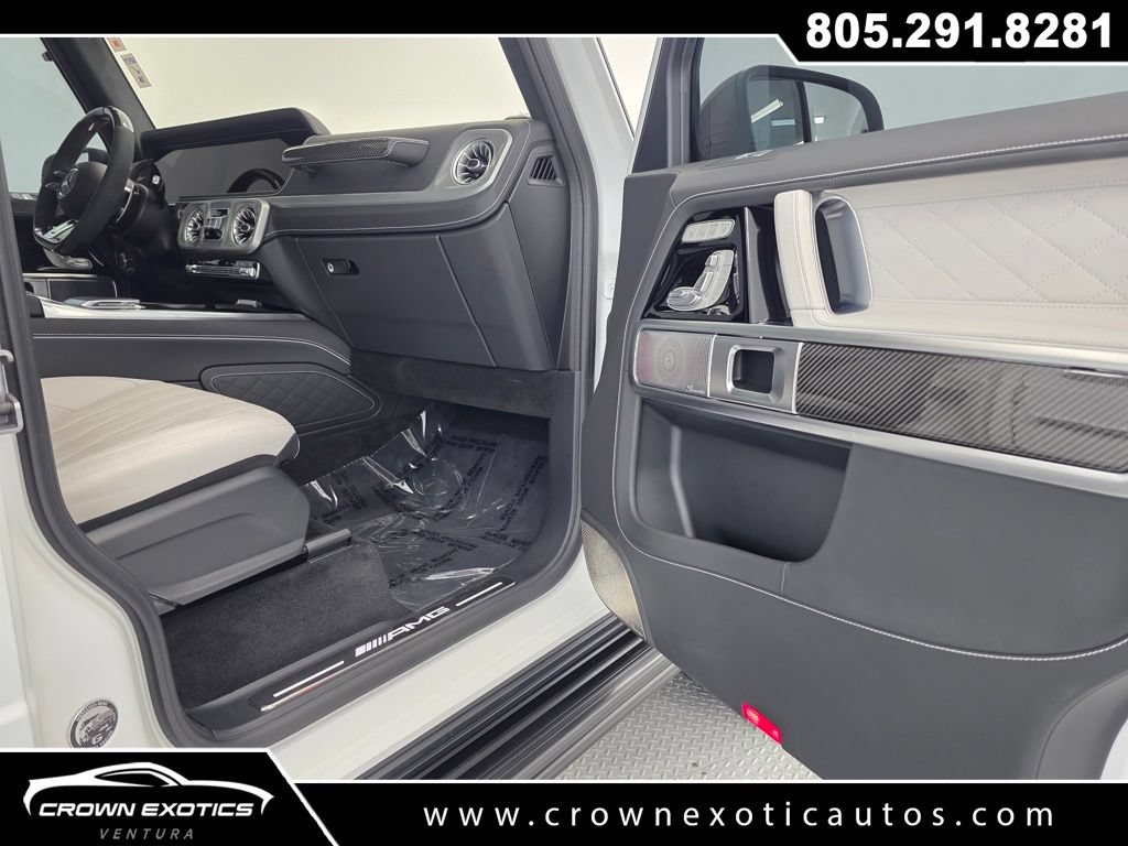 Used 2025 Mercedes-Benz G 63 AMG 4MATIC image 17