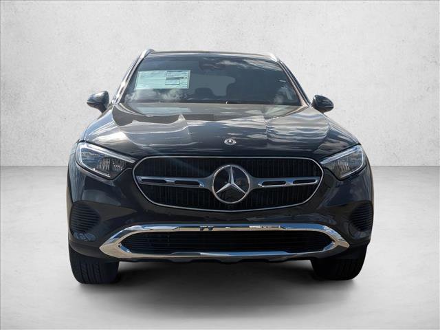 Used 2026 Mercedes-Benz GLC 300 image 2