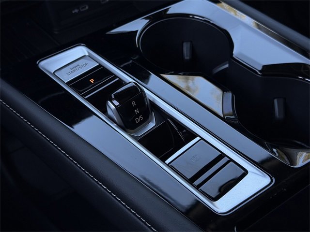 New 2025 Volkswagen Atlas SEL Premium R-Line image 18