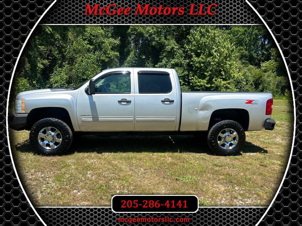 Used 2014 Chevrolet Silverado 2500 LT w/ Interior Plus Package AWD/4WD image 1