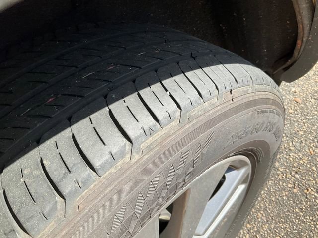 Used 2025 Nissan Pathfinder SV image 12