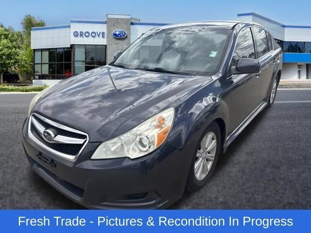 Used 2010 Subaru Legacy 2.5i Premium AWD/4WD image 1