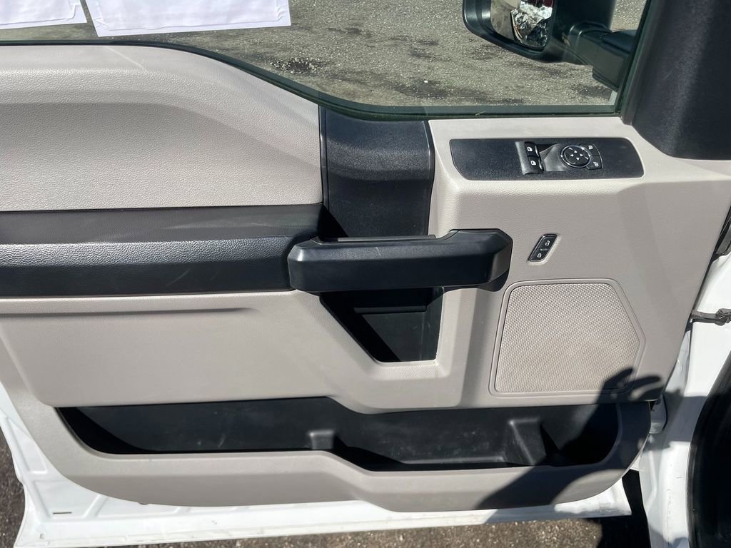 Used 2019 Ford F250 XL w/ Power Equipment Group image 11