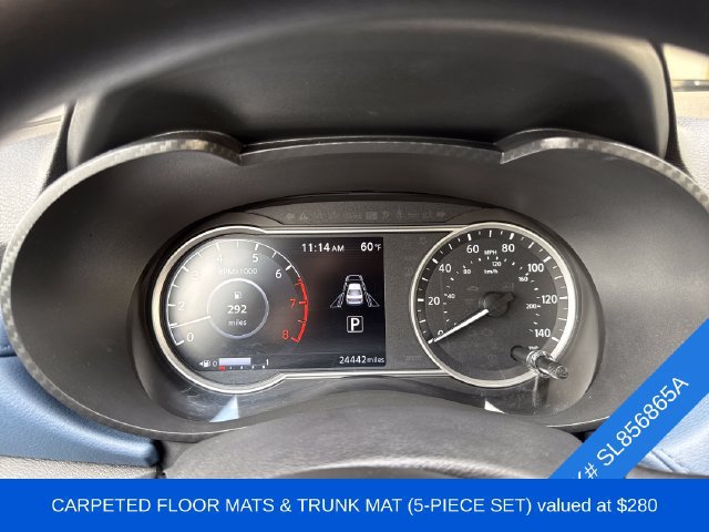 Used 2025 Nissan Versa SV w/ Trunk Package FWD image 2