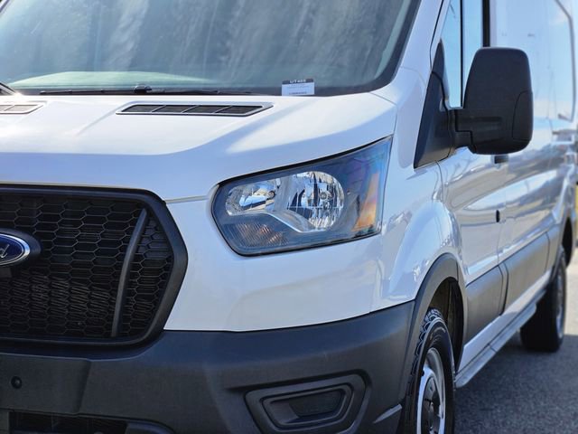 Used 2023 Ford Transit 250 Medium Roof image 9