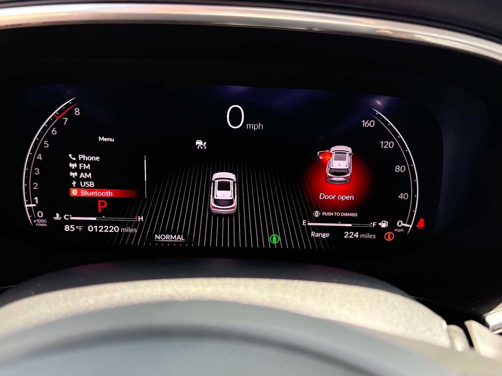 Certified 2025 Acura MDX w/ Technology Package FWD image 22