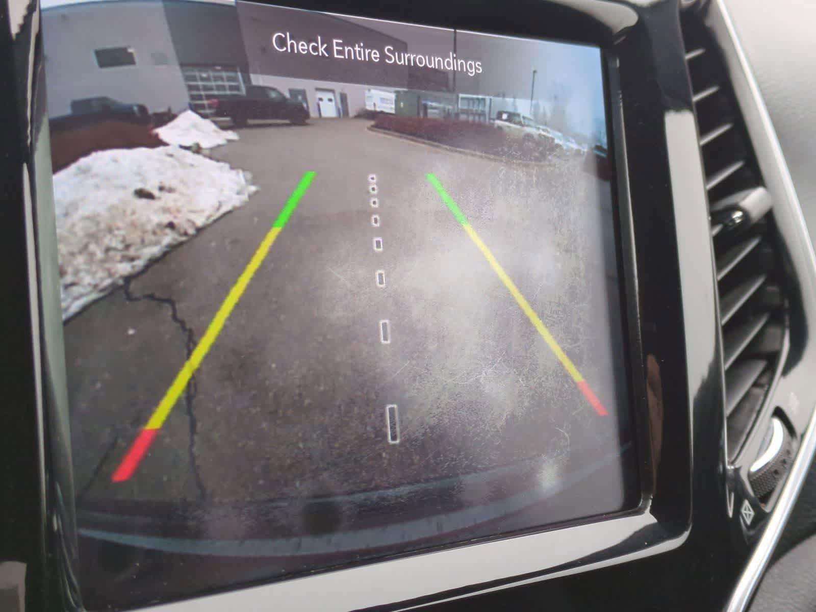 Used 2020 Jeep Cherokee High Altitude image 29