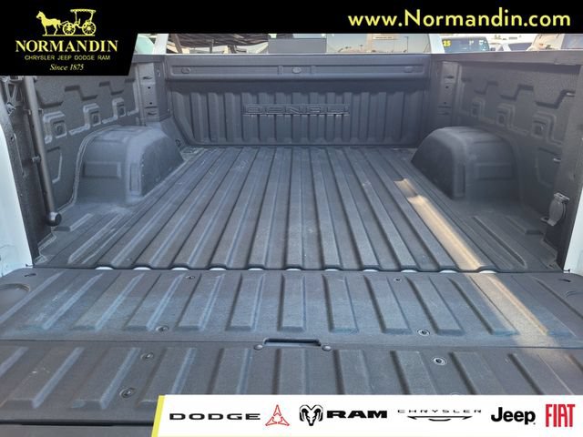 Used 2024 GMC Sierra 1500 Denali w/ Technology Package AWD/4WD image 19