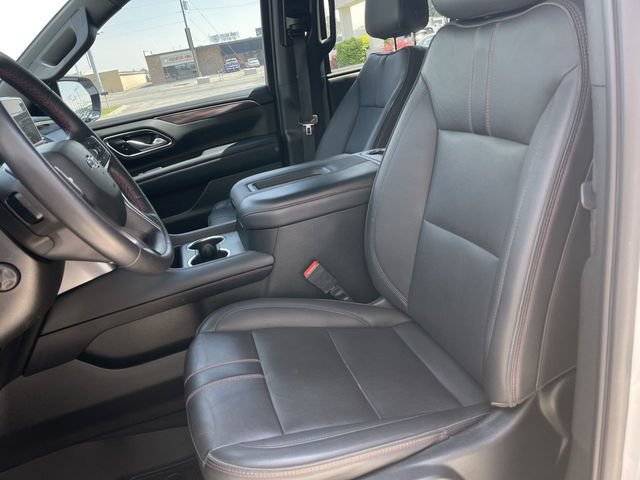 Used 2022 Chevrolet Tahoe RST w/ Sport Performance Package AWD/4WD image 11