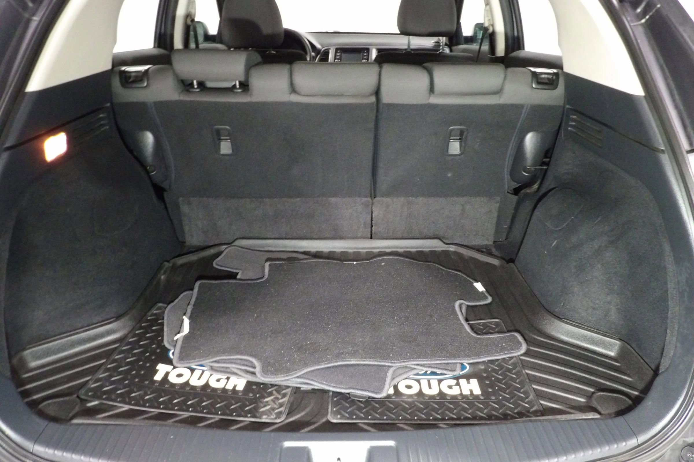 Used 2020 Honda HR-V LX image 8