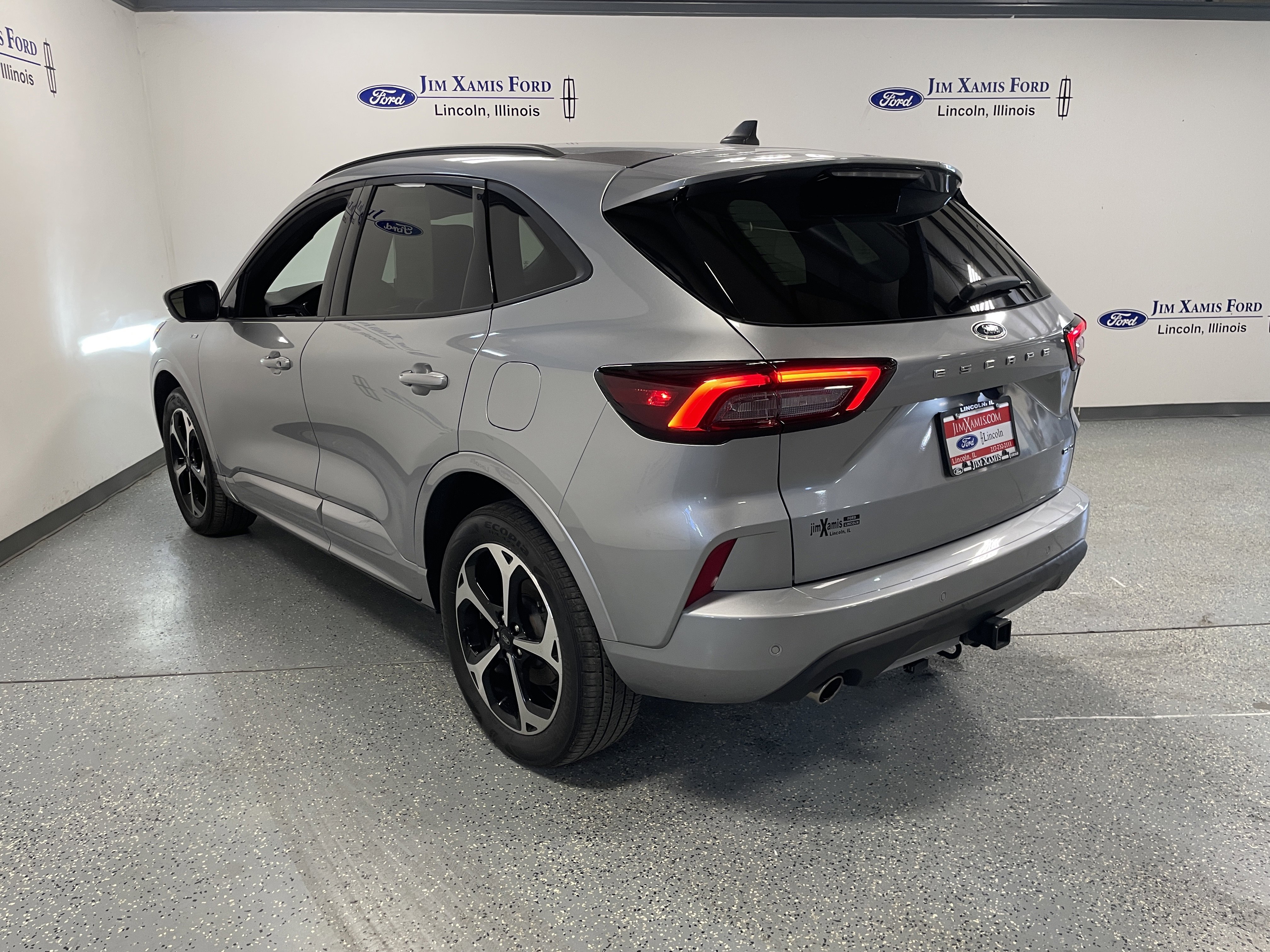 Used 2023 Ford Escape ST-Line Select w/ Tech Pack #2 image 4